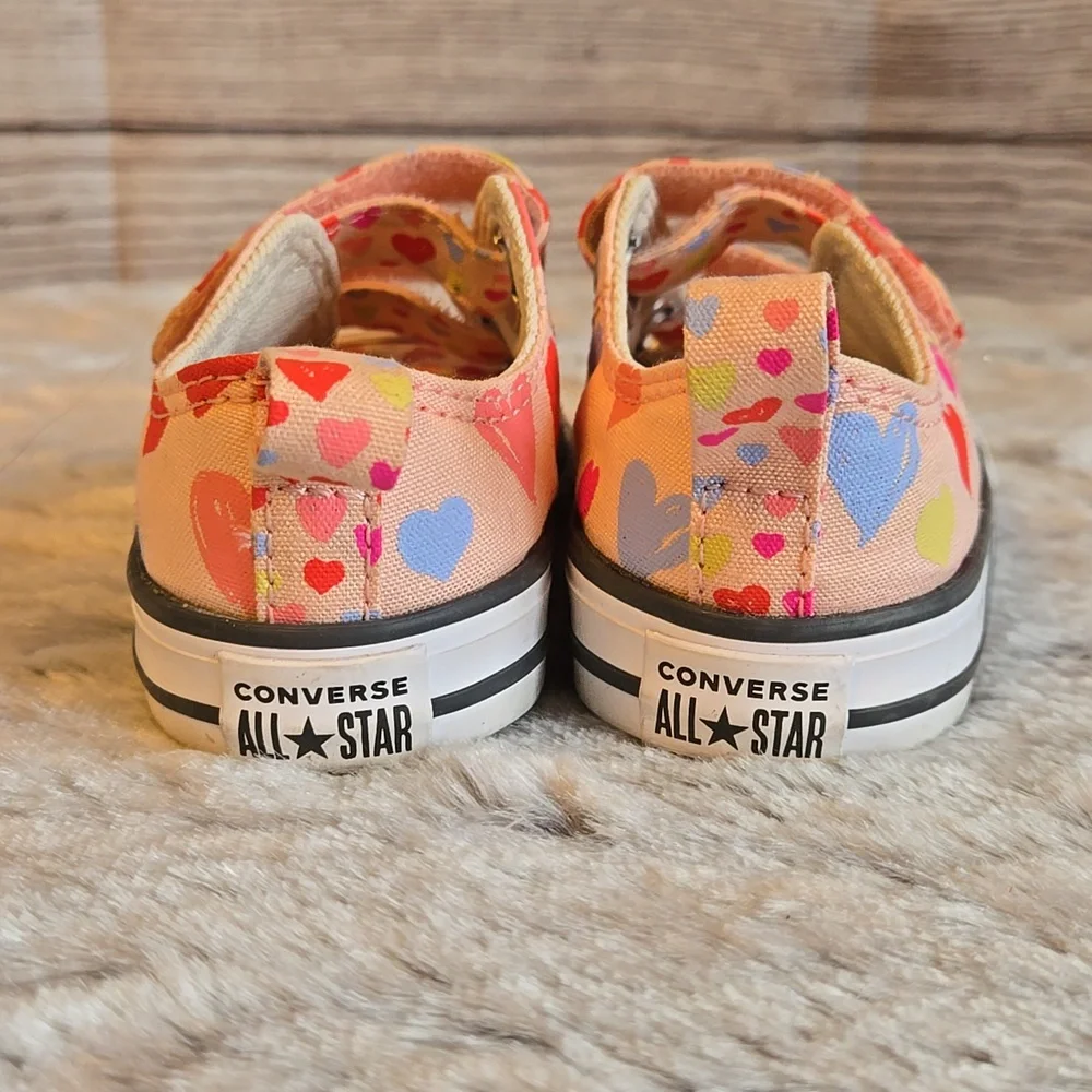 Converse Pink Heart Print Sneakers, Toddler Girls 5, Great Condition
